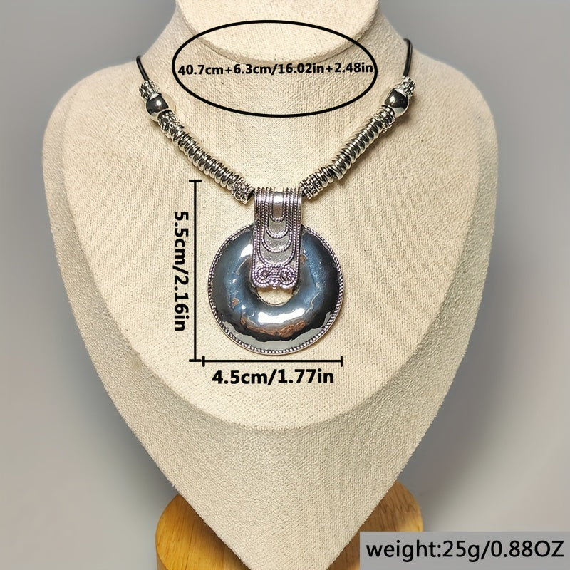Vintage Bohemian Round Pendant Necklace