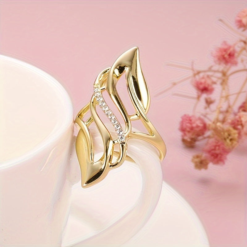 Sparkling Golden Zirconia Ring