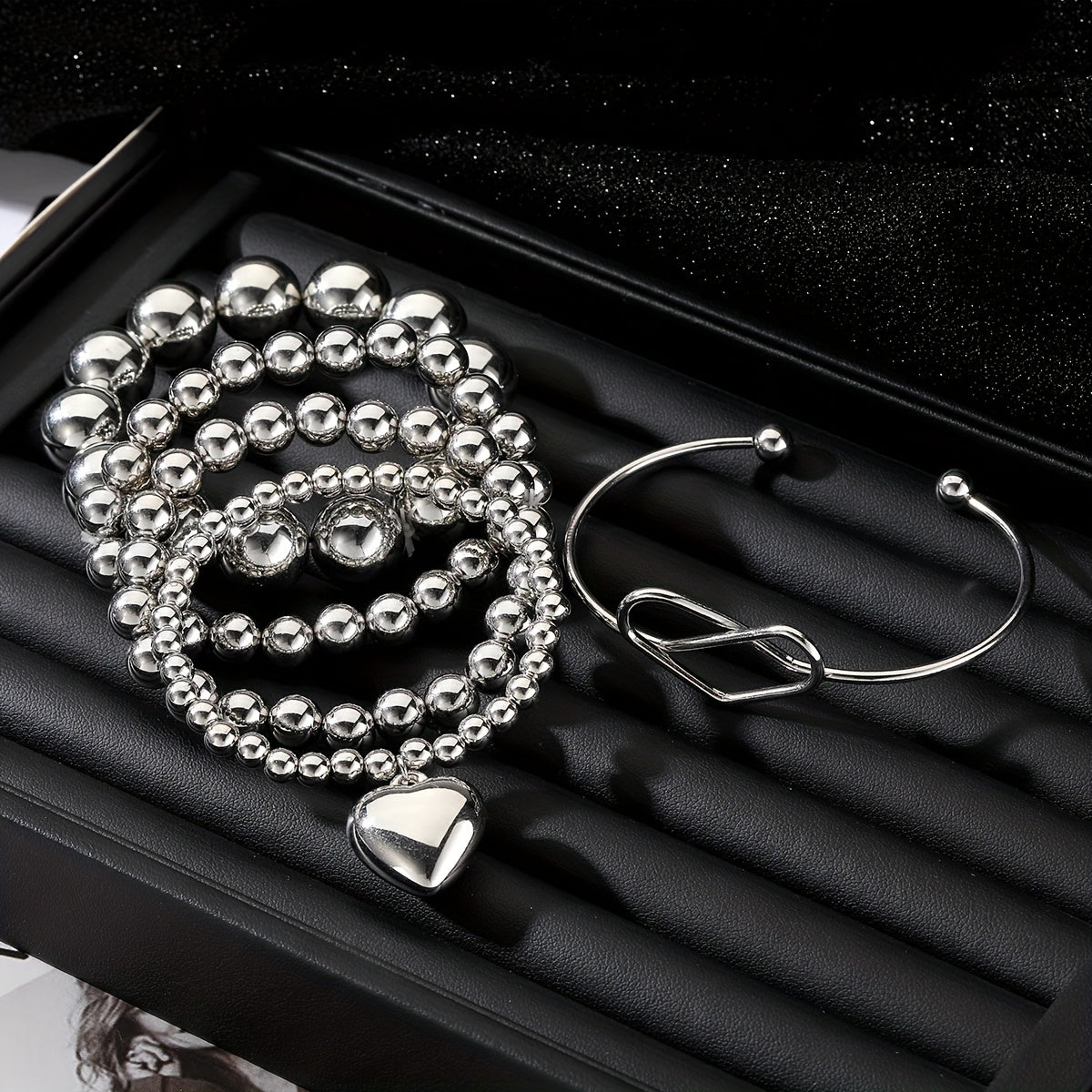 Exaggerated Hip Hop Style Heart Round Beads Bracelet Set with 5pcs