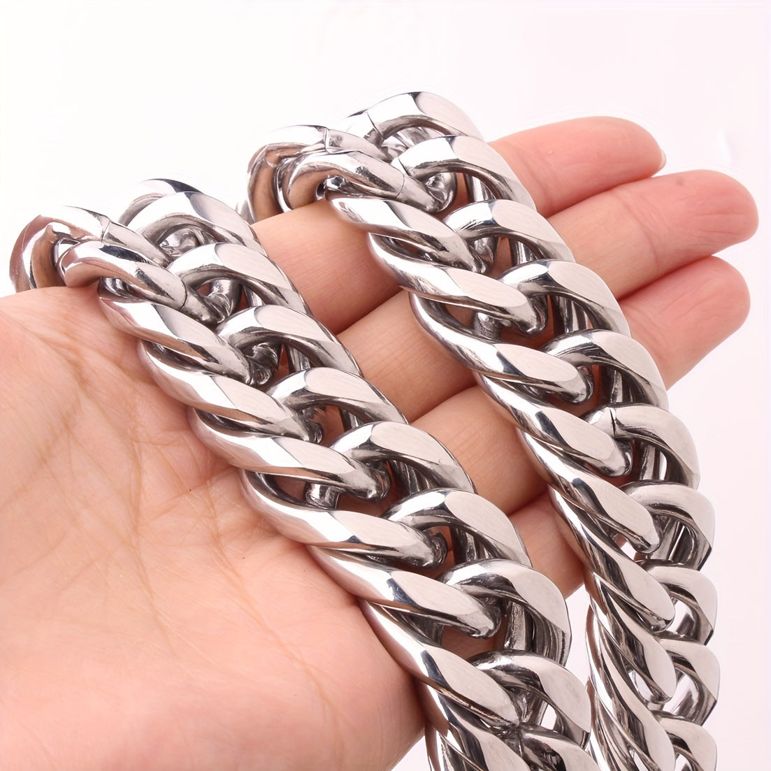 Stylish Men's Stainless Steel Chain Necklace